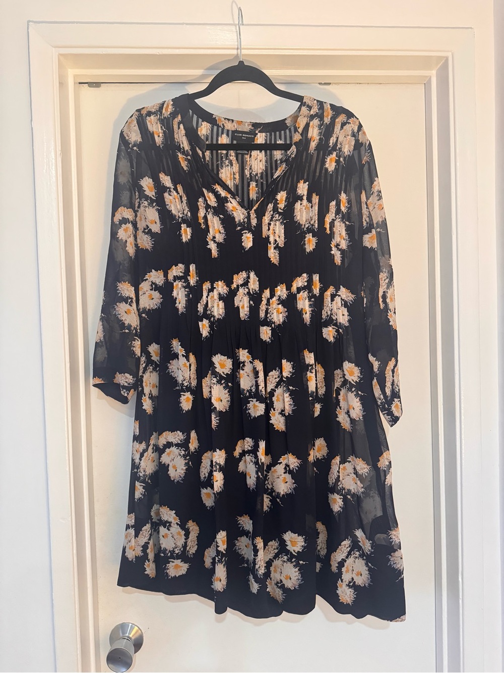 Club Monaco 100% Silk Floral Print Dress w/ Slip Size 10